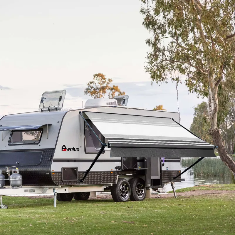 Auvent économique à commande m - Outdoor Camp avis et prix